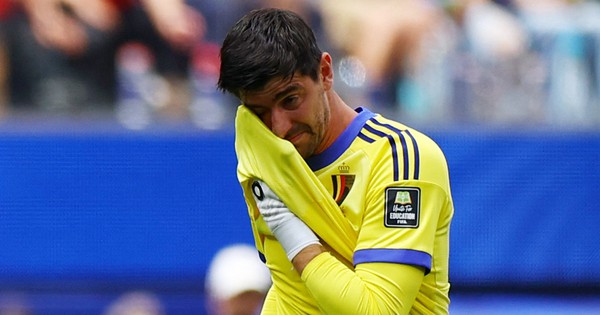 Courtois bật khóc khi chia tay World Cup theo kịch bản cay đắng nhất: góc nhìn mới cho người chơi Việt - hình ảnh - appak168.com
